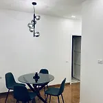 G&G Hospitality Mascherino